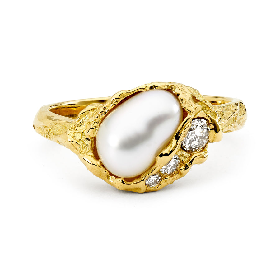 'Eclipse' Diamond and Pearl Ring
