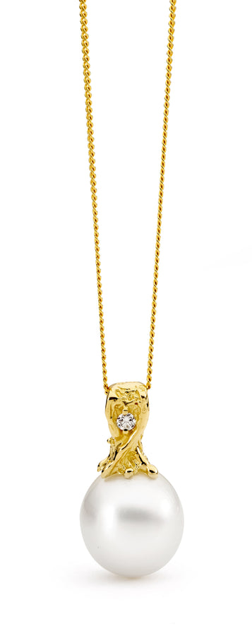 'Seraphina' Australian South Sea Pearl & White Diamond Pendant