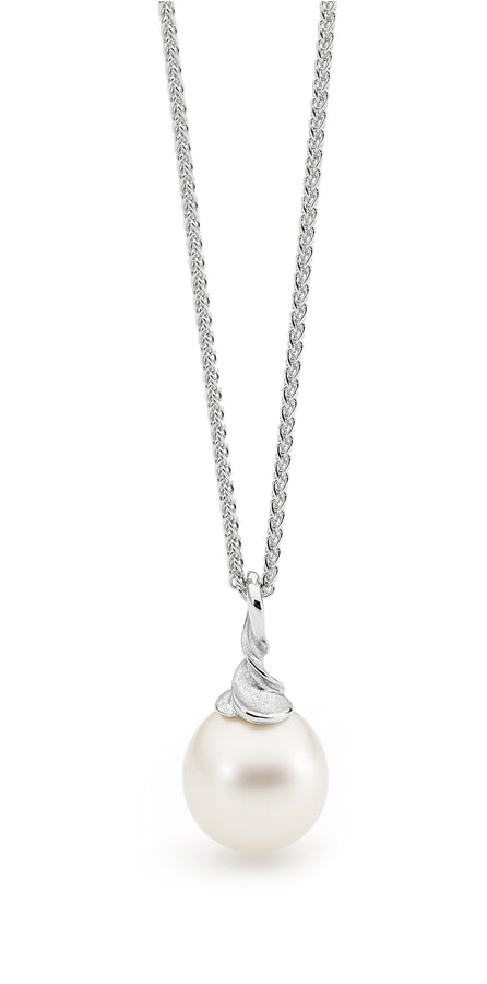Twist Pearl Pendant jewellery stores perth perth jewellery stores australian jewellery designers online jewellery shop perth jewellery shop jewellery shops perth perth jewellers jewellery perth jewellers in perth diamond jewellers perth bridal jewellery australia pearl jewellery australian pearls diamonds and pearls perth