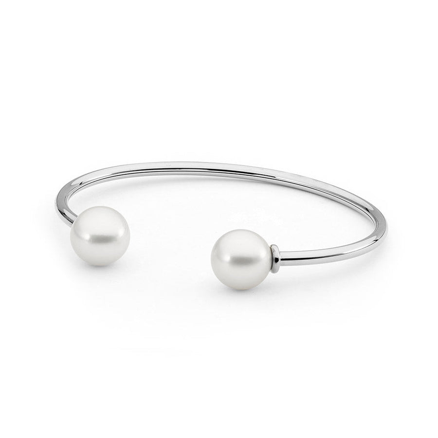 'Ocean flow' 18ct Gold Australian South Sea Pearl Bangle