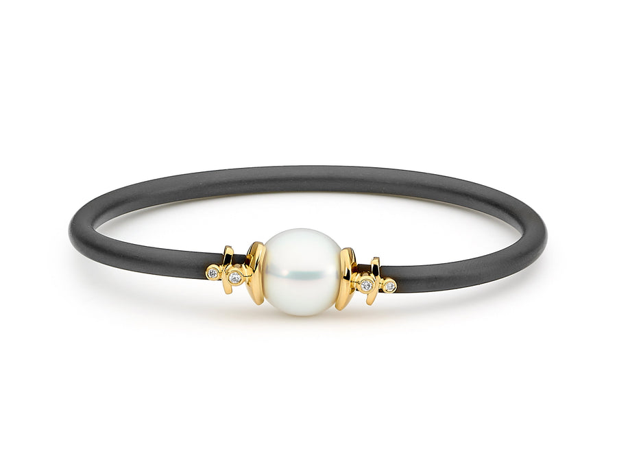 Yellow Gold Pearl & Diamond Black Bangle Gold Bangles Perth jewellery stores perth perth jewellery stores australian jewellery designers online jewellery shop perth jewellery shop jewellery shops perth perth jewellers jewellery perth jewellers in perth diamond jewellers perth bridal jewellery australia pearl jewellery