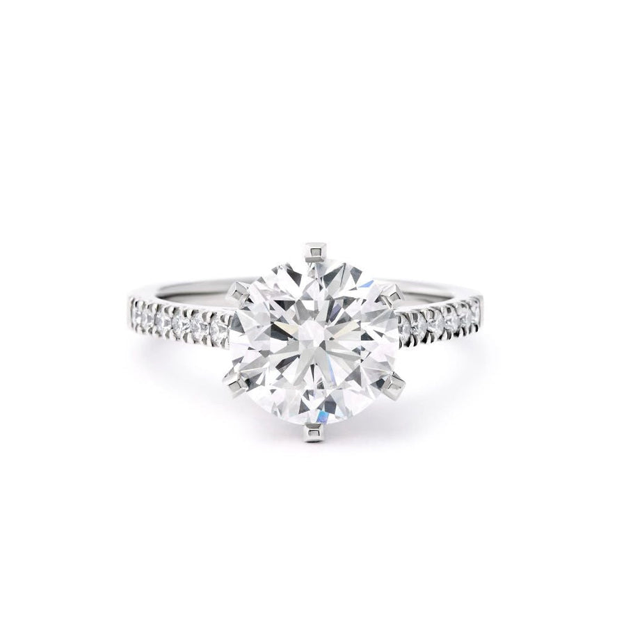 'Lumiere' engagement ring