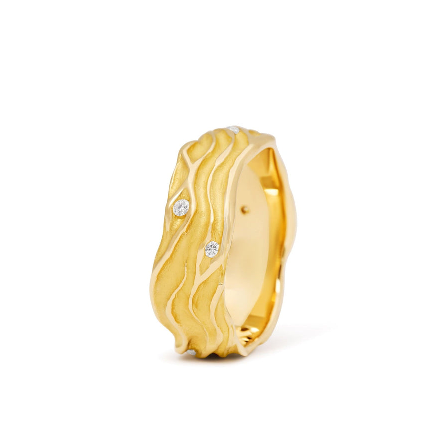'Diamond wave' ring