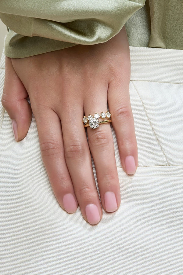 'Lumia' 1.00ct Claw Set Cardinal Diamond Band